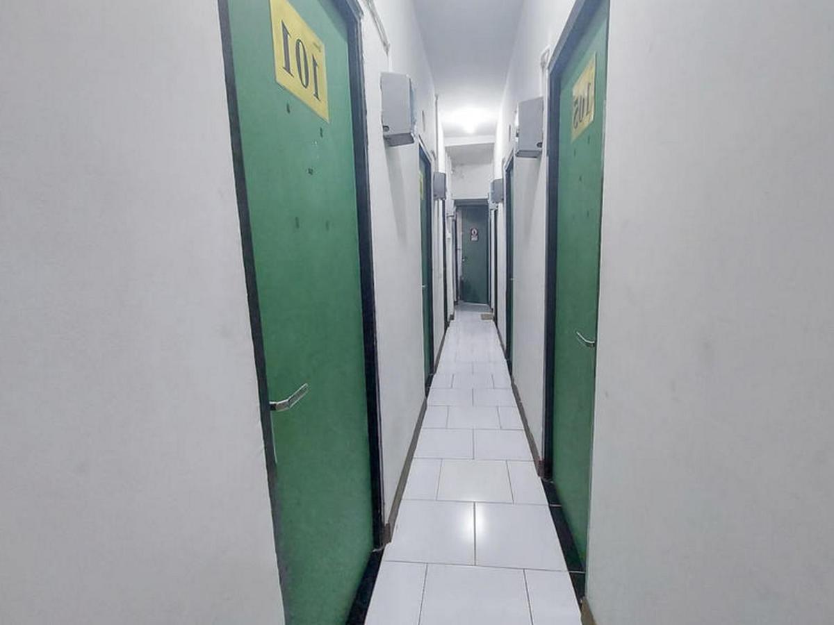 Marson Taman Mahkota Syariah Residence Redpartner Tangerang Eksteriør bilde